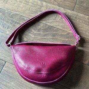 Portland leather koala sling bag size medium